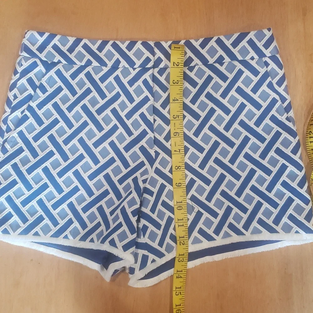 Trina Turk Blue and White Geometric Patterned fringe hem Shorts nwot